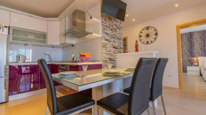 Apartment Split